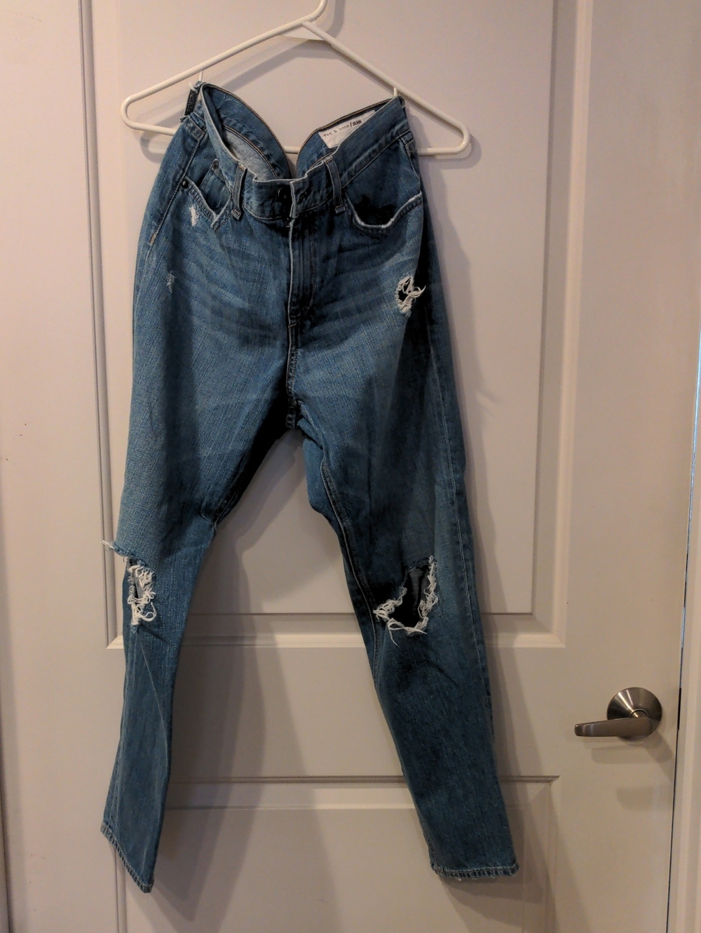 Rag&Bone Distressed Jeans